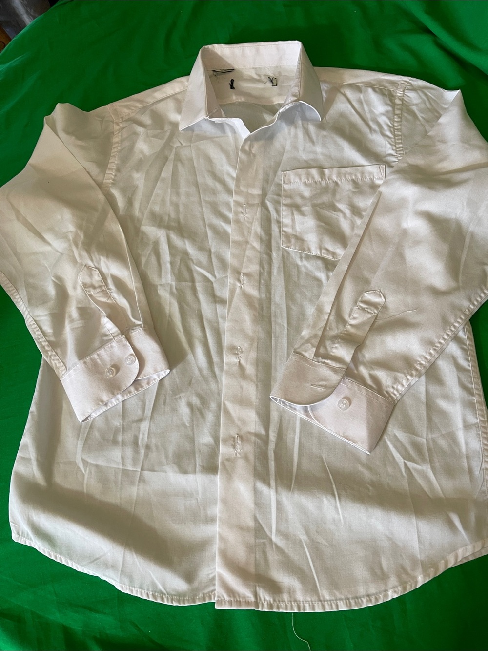 Classic Men's White Dress Shirt - Versatile Formal Button-Up